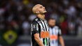 Fábio Santos admite primeiro tempo 'horrível' e exalta virada do Atlético-MG
