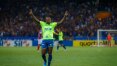 Sassá celebra atuação e ponto do Cruzeiro contra o Bahia no Mineirão