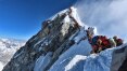 Como a popularidade do Monte Everest aumentou sua letalidade