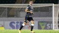 Danilo Avelar aponta Corinthians sólido na defesa e em busca do equilíbrio