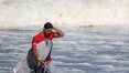 Gabriel Medina volta ao surfe na Indonésia após pausa para cuidar da saúde mental