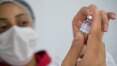 Pfizer planeja produzir até 100 milhões de vacinas adaptadas para a Ômicron no 1º trimestre
