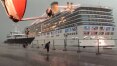 Navio de cruzeiro perde o controle em Veneza e quase colide com iate turístico