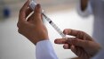 Governo proíbe empresas de demitir funcionários não vacinados contra a covid-19