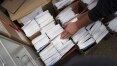 Enxurrada de cédulas enviadas por correio explica demora na contagem de votos
