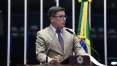 Bolsonaro escolhe senador Carlos Viana como líder do governo no Senado