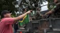 Quem paga a conta do silêncio de Bolsonaro sobre os '80 tiros' são os militares e o Exército