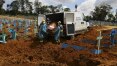 Em um mês, número de sepultamentos triplica em Manaus