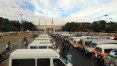 Motoristas protestam contra uso em vans escolares de cadeirinhas