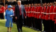 Trump e Melania são recebidos pela rainha Elizabeth II no Palácio de Windsor