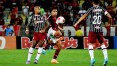 Fluminense marca 2 gols no fim e abre vantagem sobre Flamengo na final do Carioca