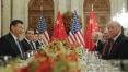 Trump suspende por 3 meses plano de aumentar tarifas a produtos da China