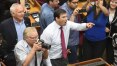 Governo do Paraguai tenta aprovar emenda que busca reeleição presidencial no país e causa tensão