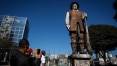 Restauro da estátua de Borba Gato será pago por empresário, diz prefeito de São Paulo