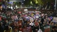 Sul-coreanos vão às ruas de Seul para pedir renúncia da presidente