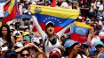 Mulheres venezuelanas marcham contra a repressão e pela paz