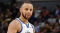 Stephen Curry brilha em vitória dos Warriors na NBA e fica mais perto de recorde; Suns perdem
