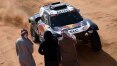 Sainz reage e ganha a sexta etapa do Rally Dakar; Peterhansel segue na liderança