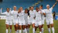 Time feminino do Corinthians goleia e fica a uma vitória de recorde mundial