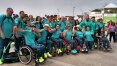 Em ritmo de samba, delegação brasileira da Paralimpíada chega ao Rio
