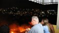 Incêndio de grandes proporções atinge 600 casas em Manaus e deixa 4 feridos