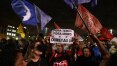 Metalúrgicos protestam contra reformas na Rodovia Anchieta, no ABC
