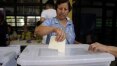 Em plebiscito municipal, chilenos votam por mudança na Constituição de Pinochet