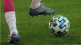 Infectologista explica quais são os maiores riscos aos jogadores de futebol no retorno aos gramados