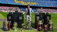 Suárez explica saída e chora em adeus ao Barcelona: 'Sonho que virou realidade'