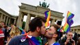 Sem alarde, casamento gay entra em vigor na Alemanha