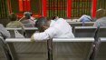 China desiste de compra de ações em larga escala para sustentar bolsas, afirma 'Financial Times'
