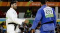 Judoca egípcio se recusa a cumprimentar israelense após luta e é vaiado pelo público