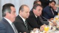 Bolsonaro anuncia prorrogação do auxílio emergencial até dezembro, mas com valor de R$ 300