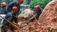 Buscas por desaparecidos na Baixada Santista entram no terceiro dia; 27 pessoas morreram nas chuvas