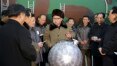 Líder da Coreia do Norte diz que país pode instalar ogivas nucleares em mísseis