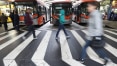 Motoristas e cobradores desistem de greve em SP; metrô deve parar terça-feira