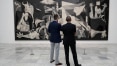 Rei da Espanha acompanha Obama em visita privada ao Museu Rainha Sofia