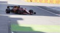 Leclerc bate Hamilton e Verstappen para conquistar a pole position no Azerbaijão