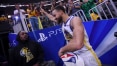 Curry esquece números e celebra a vitória dos Warriors: 'Nunca fui tão feliz sem bola de 3'