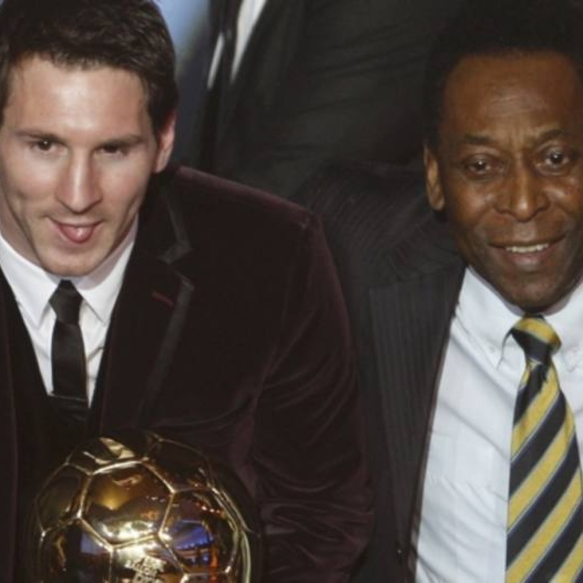 Pelé é o quarto melhor jogador da história? Papo furado. Sua genialidade é  incomparável - Jornal Opção