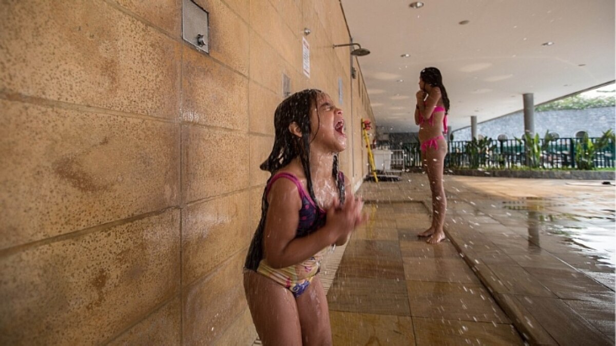 Para Poupar Agua Sesc Remove Duchas E Reduz Pressao Em Torneiras Sao Paulo Estadao
