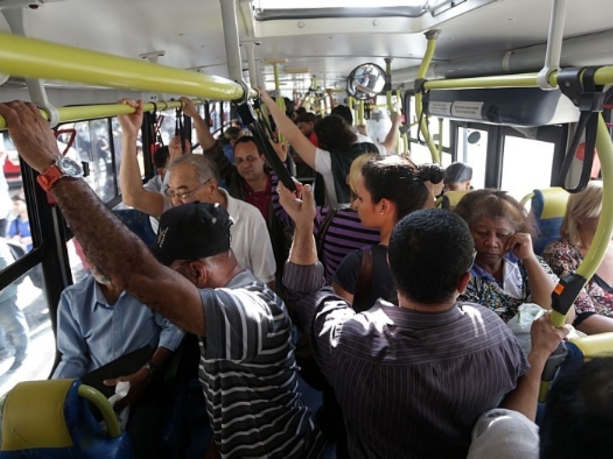 Lucro dos ônibus deve baixar de 18% para 7% em São Paulo - São Paulo - Estadão