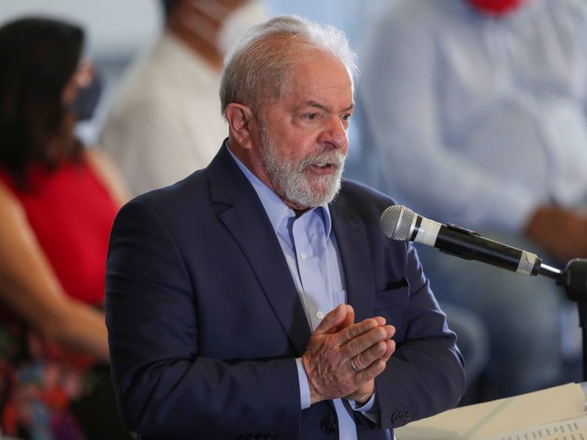 Lula culpa Bolsonaro e Temer por crise de fertilizantes com Rússia -  Política - Estadão
