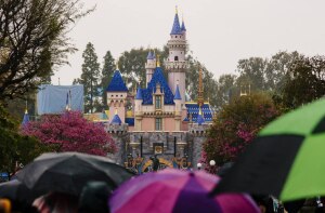 Parques temáticos da Disney na Califórnia reabrirão em 30 de abril