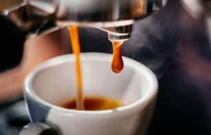 Gosta de café expresso? Veja 13 cafeteiras incríveis para ter em casa