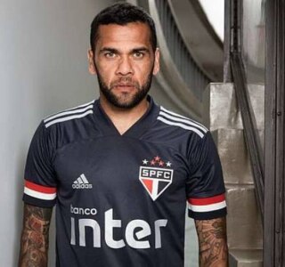 snorkel silence Correctly Toda preta, São Paulo anuncia terceira camisa para a temporada 2020 -  Esportes - Estadão