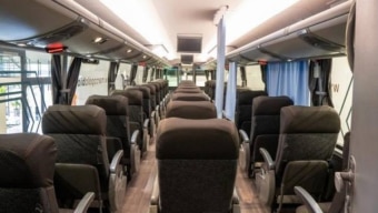 Com novo desenho, ônibus terão dois corredores e cortinas Foto: Gelson da Costa/ Divulgação 