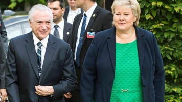 Premiê da Noruega cobra 'solução' para corrupção no Brasil