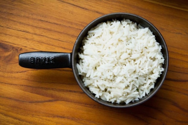 Fazer arroz com azeite faz mal