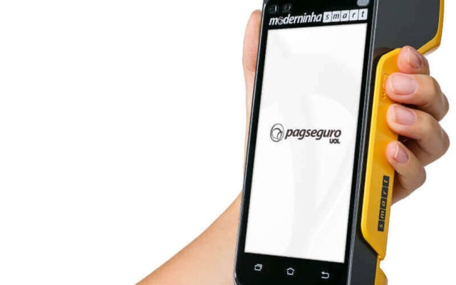 PagSeguro se tornou popular no mercado com a maquininha Moderninha